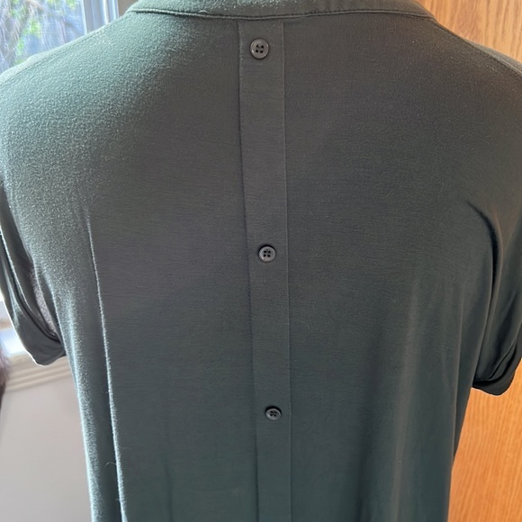 Cable & Gauge Dark Green Short Sleeve Top. - Picture 4 of 4